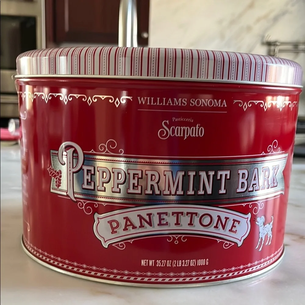 Williams Sonoma Peppermint Bark Panettone Tin-Empty